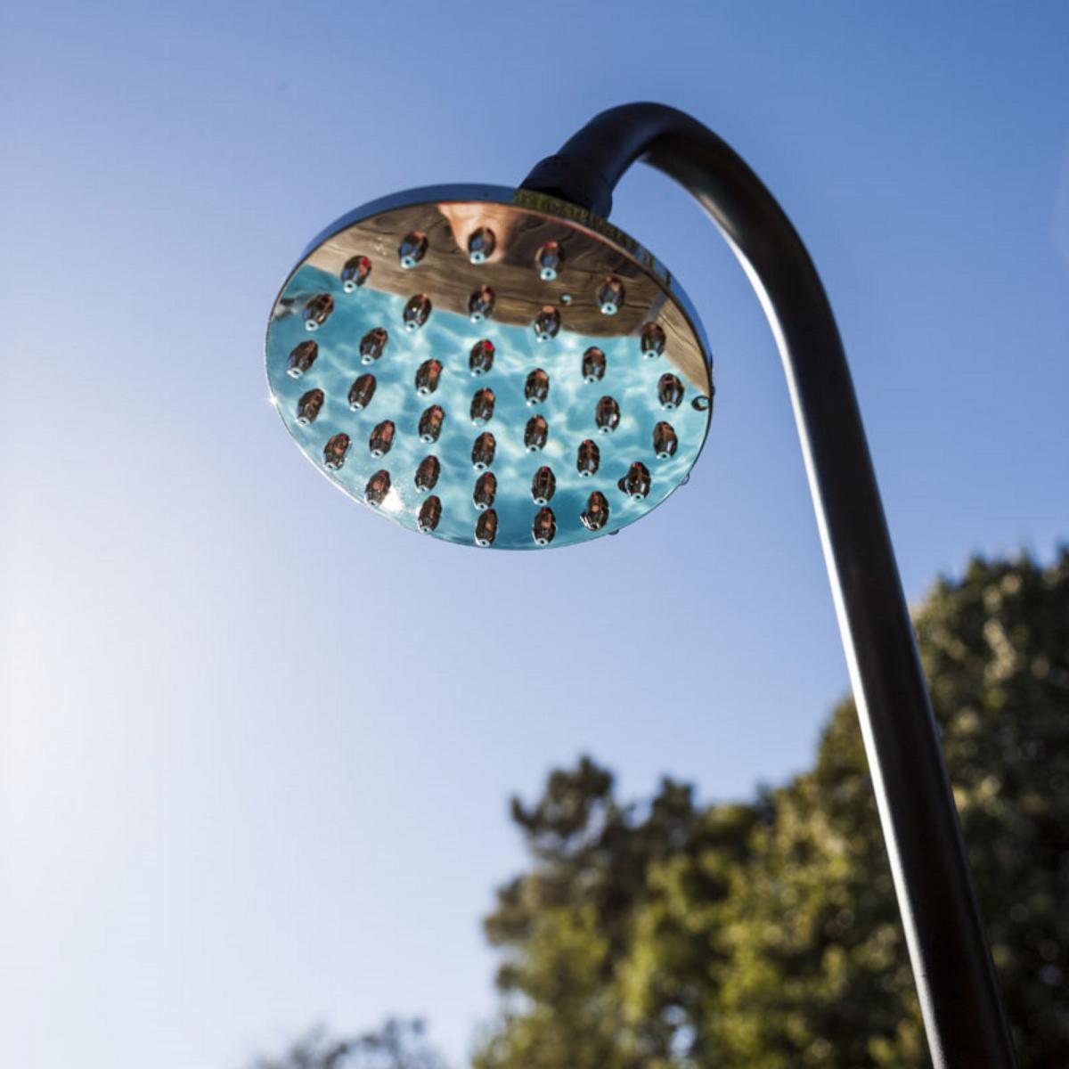 Douche solaire GRE PVC 9 litres aspect bois