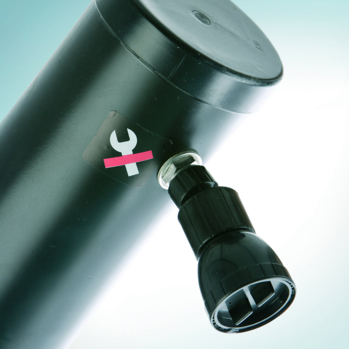 Gebogene PVC Solardusche 25 l - Höhe 220 cm