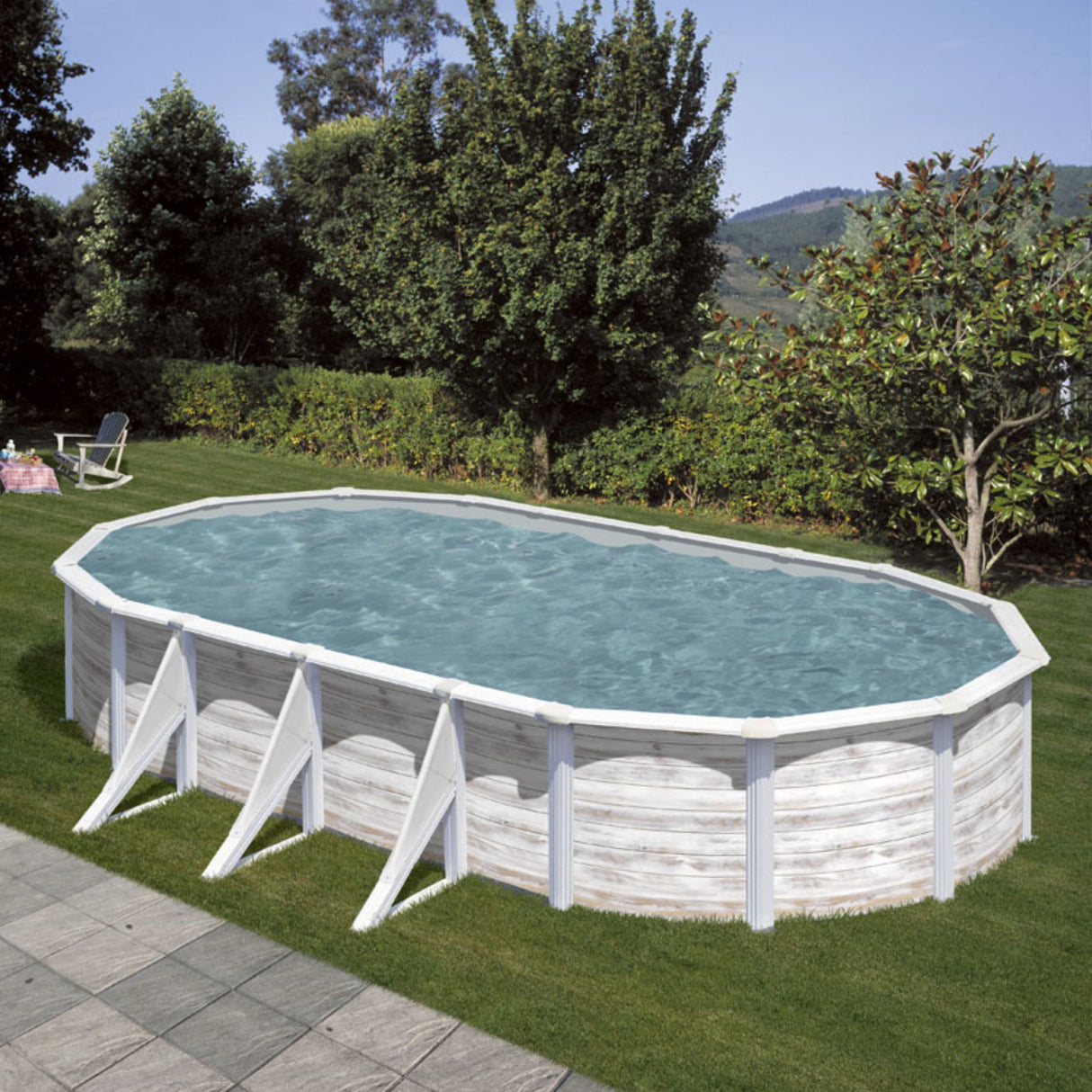 Ensemble piscine forme ovale GRE look nordique Finlande 730 x 375 x 120 cm