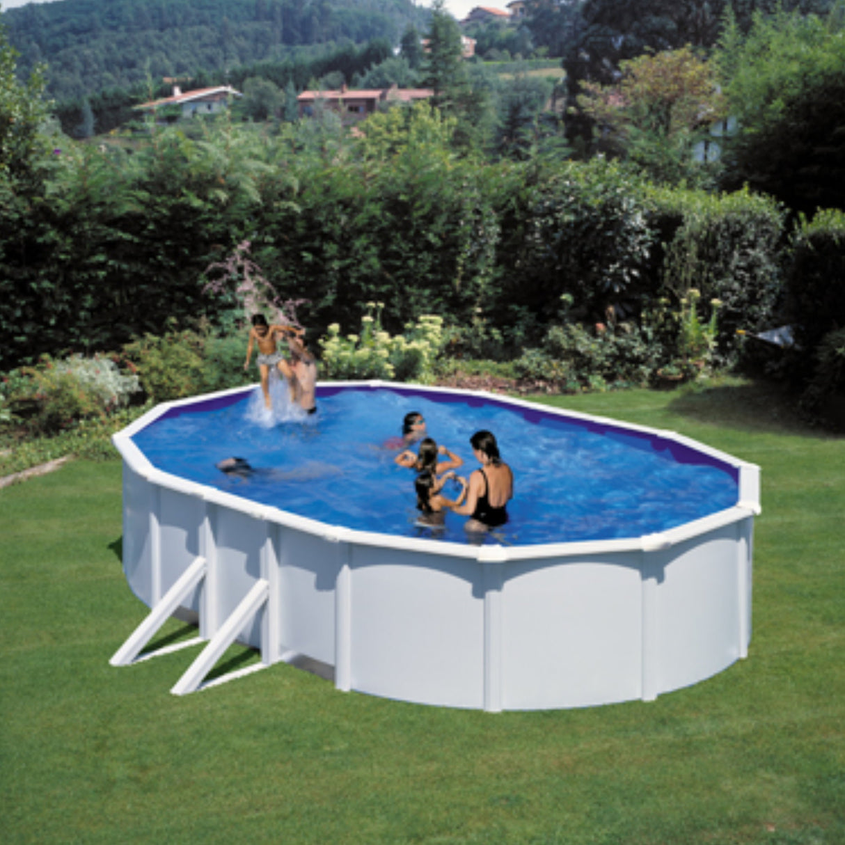 Ensemble piscine forme ovale GRE aspect acier Bora Bora 610 x 375 x 120 cm