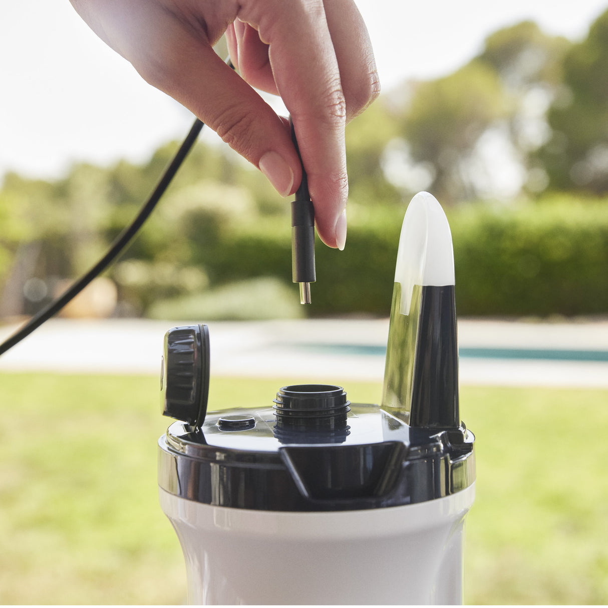 Blue Connect Silver Pool Wasseranalyse Sensor mit App-Steuerung